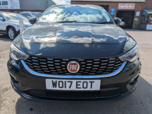 2017 Fiat Tipo 1.3 Tipo Hatchback 1.3 Multijet Ii 95hp Lounge in Black — image 5