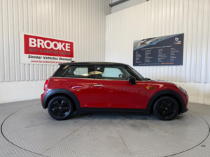 2015 MINI Hatch 1.5 Cooper D Euro 6 (s/s) 3dr in Red — image 6