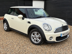 2013 MINI Hatch