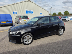 2015 Audi A1 1.0 Tfsi Se Sportback Euro 6 (s/s) 5dr in Black — image 3