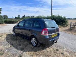 2009 Vauxhall Zafira 1.9 Cdti Exclusiv Auto Euro 4 5dr in Blue — image 5