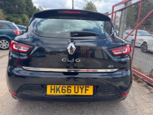 2016 Renault Clio 1.5 Dci Dynamique S Nav Euro 6 (s/s) 5dr in Black — image 5