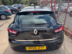 2016 Renault Clio 1.5 Dci Dynamique S Nav Euro 6 (s/s) 5dr in Black — image 6