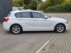 2019 BMW 1 Series 1.5 118i Se 5dr in White — image 2