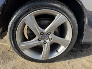 2012 Volvo V60 1.6 D Drive R-Design in Blue — image 6