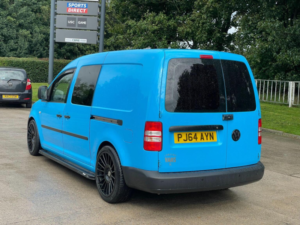 2014 Volkswagen Caddy 1.6 Tdi C20 Startline L1 H1 4dr in Blue — image 5