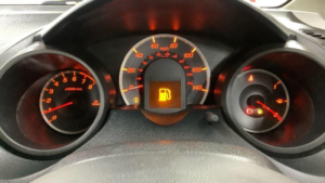 2014 Honda Jazz 1.2 I-Vtec S Euro 5 5dr (a/c) in Blue — image 3