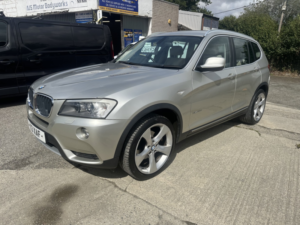 2010 BMW X3 2.0 X3 Xdrive20d Se in Silver — image 5