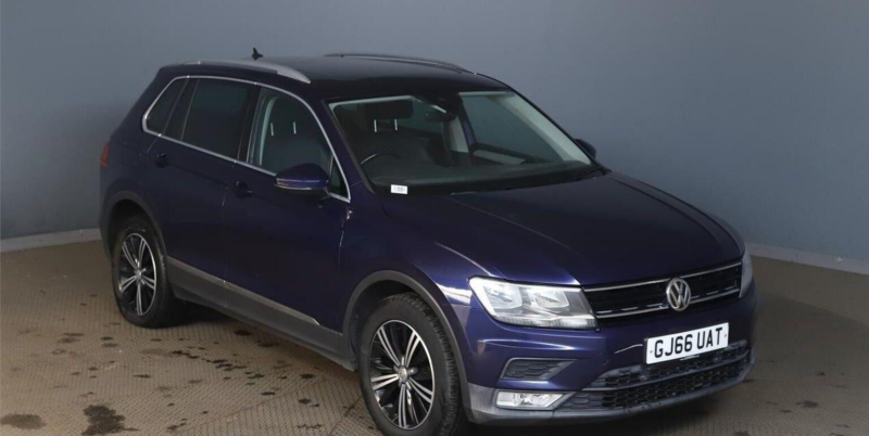 2016 Volkswagen Tiguan 2.0 Tdi Bluemotion Tech Se Navigation DSG 4motion Euro 6 (s/s) 5dr in Blue — image 1
