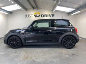 2017 MINI Hatch 2.0 Cooper S Hatchback 3dr Petrol Manual Euro 6 (s/s) (192 Ps) in Black — image 2