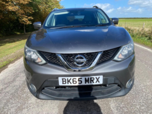 2015 Nissan Qashqai 1.5 Dci Tekna 2WD Euro 6 (s/s) 5dr in Grey — image 3
