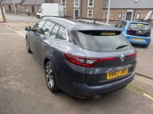 2017 Renault Megane 1.5 Dci Dynamique S Nav Sport Tourer 5dr Diesel Manual Euro 6 (s/s) (110 Ps) in Grey — image 5