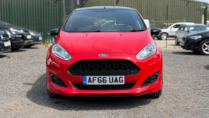 2016 Ford Fiesta 1.0t Ecoboost St-Line Euro 6 (s/s) 3dr in Red — image 2