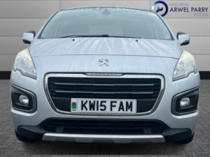 2015 Peugeot 3008 2.0 Hdi Allure in Silver — image 2