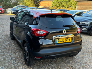 2016 Renault Captur 1.5 Dci Energy Dynamique S Nav Auto Euro 6 (s/s) 5dr in Black — image 4