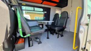 2019 Iveco Daily 3.0d Hpi 18v 70c 4100l Panel Van 5dr Diesel Manual Lwb H3 Euro 6 (drw) (180 Ps) in White — image 2