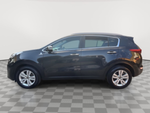 2016 Kia Sportage 1.7 Crdi 2 SUV 5dr Diesel Manual Euro 6 (s/s) (114 Bhp) in Black — image 5