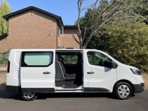 2024 Renault Trafic 2.0 Ll30 Blue Dci 130 Advance Crew Van My23 in White — image 5