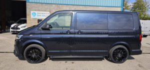 2022 Volkswagen Transporter 2.0 Tdi T30 Highline in Blue — image 3