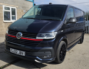 2022 Volkswagen Transporter 2.0 Tdi T30 Highline in Blue — image 4