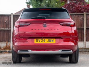 2024 Vauxhall Grandland 1.2 Turbo Ultimate Auto Euro 6 (s/s) 5dr in Red — image 6