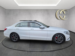 2017 Mercedes-Benz C Class 2.0 C200 Sport (premium) G-Tronic+ Euro 6 (s/s) 4dr in White — image 4