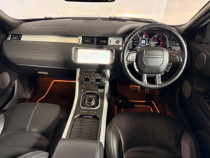 2017 Land Rover Range Rover Evoque 2.0 Td4 Hse Dynamic SUV 5dr Diesel Auto 4WD Euro 6 (s/s) (180 Ps) in White — image 2