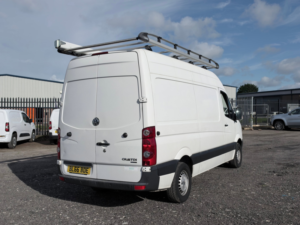 2016 Volkswagen Crafter 2.0 Tdi Bluemotion Tech Cr35 Panel Van 5dr Diesel Manual L2 H3 (210 G/km, 108 Bhp) in White — image 6
