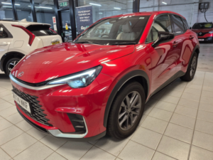 2024 Lexus Lbx 1.5 Vvt-Ie Premium SUV 5dr Petrol Hybrid E-CVT Euro 6 (s/s) (136 Ps) in Red — image 6