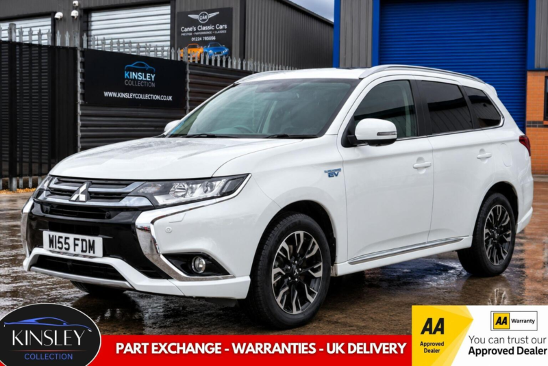2015 Mitsubishi Outlander 2.0h 12kwh Gx4hs CVT 4WD Euro 6 (s/s) 5dr in White — image 1
