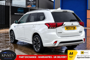 2015 Mitsubishi Outlander 2.0h 12kwh Gx4hs CVT 4WD Euro 6 (s/s) 5dr in White — image 2