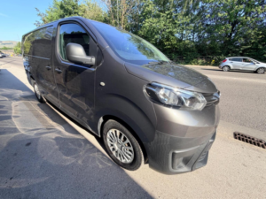 2019 Toyota Proace 2.0d Icon Long Panel Van Lwb Euro 6 (s/s) 6dr in Grey — image 3