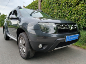 2015 Dacia Duster 1.5 Dci Laureate SUV 5dr Diesel Manual Euro 5 (110 Ps) in Grey — image 5