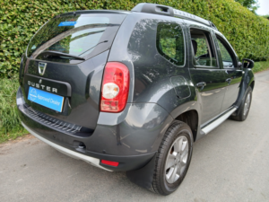 2015 Dacia Duster 1.5 Dci Laureate SUV 5dr Diesel Manual Euro 5 (110 Ps) in Grey — image 6