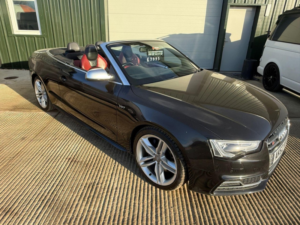 2012 Audi S5 3.0 Tfsi V6 Cabriolet S Tronic Quattro Euro 5 (s/s) 2dr in Black — image 4