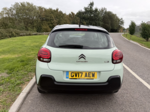 2017 Citroen C3 1.2 Puretech Feel in Green — image 4