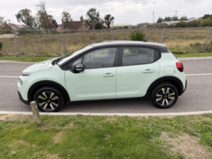 2017 Citroen C3 1.2 Puretech Feel in Green — image 6