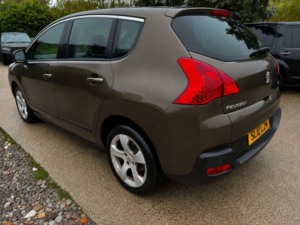 2010 Peugeot 3008 1.6 Vti Sport in Brown — image 4