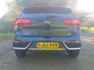 2016 Kia Niro 1.6h Gdi First Edition Dct Euro 6 (s/s) 5dr in Blue — image 6