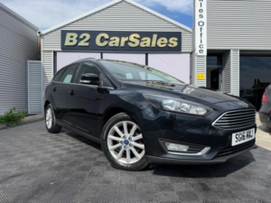 2016 Ford Focus 1.0t Ecoboost Titanium Auto Euro 6 (s/s) 5dr in Black — image 2