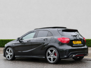 2017 Mercedes-Benz A Class 2.0 A250 Amg (premium) Hatchback 5dr Petrol 7g-Dct Euro 6 (s/s) (218 Ps) in Black — image 5