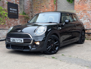 2017 MINI Hatch