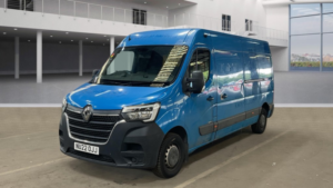 2022 Renault Master 2.3 Fwd Lm35 Energy Dci 150 Business My19 in Blue — image 2
