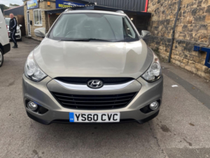 2011 Hyundai Ix35 1.7 Crdi Premium Euro 5 (s/s) 5dr in Silver — image 3
