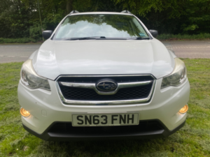 2013 Subaru Xv D S in White — image 3