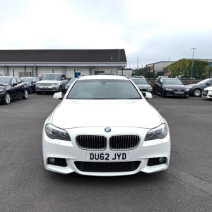 2012 BMW 5 Series 2.0 520d M Sport Touring Steptronic Euro 5 (s/s) 5dr in White — image 4
