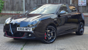 2016 Alfa Romeo Giulietta 2.0 Jtdm-2 Speciale Tct Euro 6 (s/s) 5dr in Black — image 2