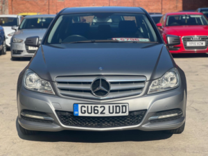 2012 Mercedes-Benz C Class 2.1 C200 Cdi Blueefficiency Executive Se Euro 5 (s/s) 4dr in Silver — image 3