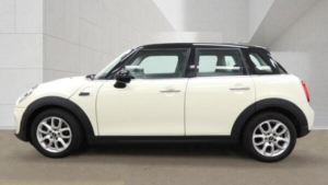 2018 MINI Hatch 1.5 Cooper Euro 6 (s/s) 5dr in White — image 6