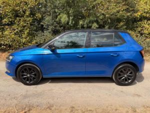 2020 Skoda Fabia 1.0 Tsi Colour Edition Euro 6 (s/s) 5dr in Blue — image 3